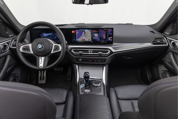 BMW i4 eDrive40 High Executive 84 kWh M-Pakket M-sportstoelen Schuif/kantel HuD
