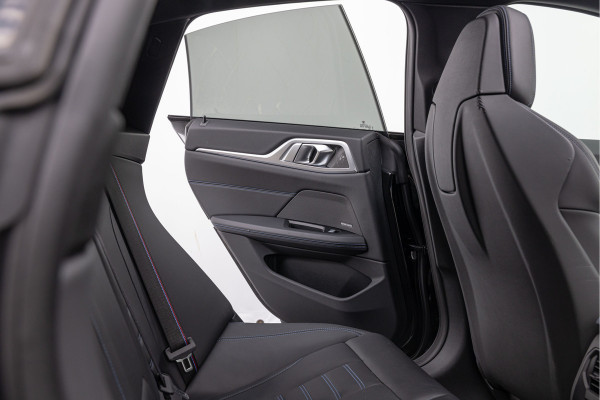 BMW i4 eDrive40 High Executive 84 kWh M-Pakket M-sportstoelen Schuif/kantel HuD