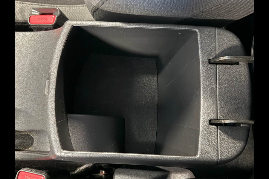Hyundai Kona 1.0 T-GDI Comfort NAVI CAMERA CLIMATE CRUISE CONTROL PDC CARPLAY MIRRORLINK