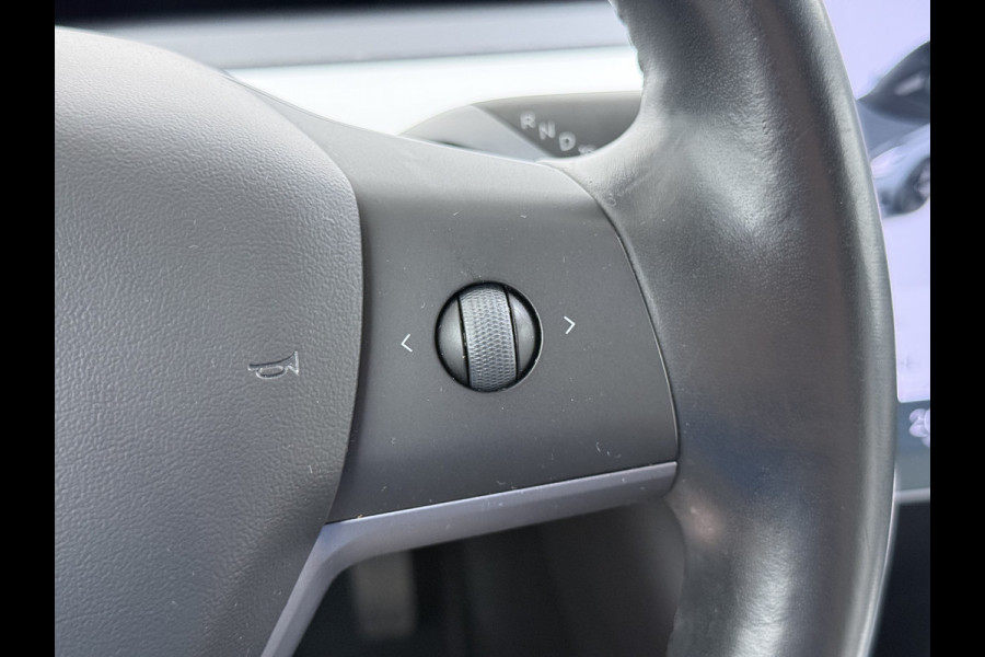 Tesla Model 3 Long Range AWD 75kWh 463PK Full Self Driving Ivoor Interieur All-Season banden Privacy Glas Premium Audio Panoramadak Navi Camer Lmv Leder Memory Elek.Stoelen Achterbank+Stoelverwarming Keyless Wifi Origineel Nederlandse Particuliere Auto Fabrieksgarantie op Accu en motor tot 25-3-2027/192.000KM