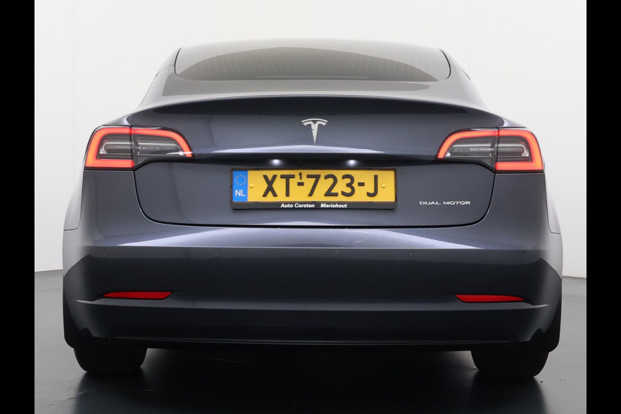 Tesla Model 3 Long Range AWD 75kWh 463PK Full Self Driving Ivoor Interieur All-Season banden Privacy Glas Premium Audio Panoramadak Navi Camer Lmv Leder Memory Elek.Stoelen Achterbank+Stoelverwarming Keyless Wifi Origineel Nederlandse Particuliere Auto Fabrieksgarantie op Accu en motor tot 25-3-2027/192.000KM