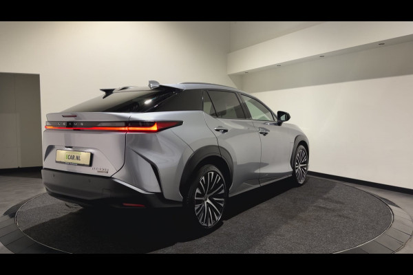 Lexus RZ 450e Executive Line 71 kWh | Leder interieur | Stoelen gekoeld & verwarmd | LMV 20" | Soh (batterijcheck) Waarde 97,8 %