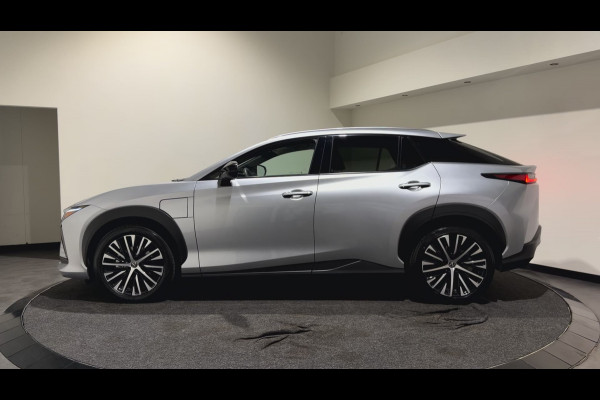 Lexus RZ 450e Executive Line 71 kWh | Leder interieur | Stoelen gekoeld & verwarmd | LMV 20" | Soh (batterijcheck) Waarde 97,8 %