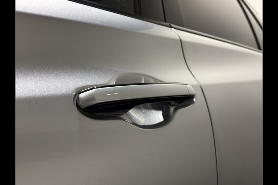 Lexus RZ 450e Executive Line 71 kWh | Leder interieur | Stoelen gekoeld & verwarmd | LMV 20" | Soh (batterijcheck) Waarde 97,8 %