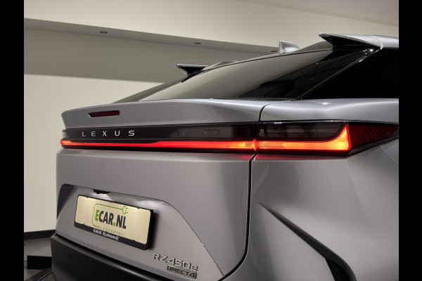Lexus RZ 450e Executive Line 71 kWh | Leder interieur | Stoelen gekoeld & verwarmd | LMV 20" | Soh (batterijcheck) Waarde 97,8 %