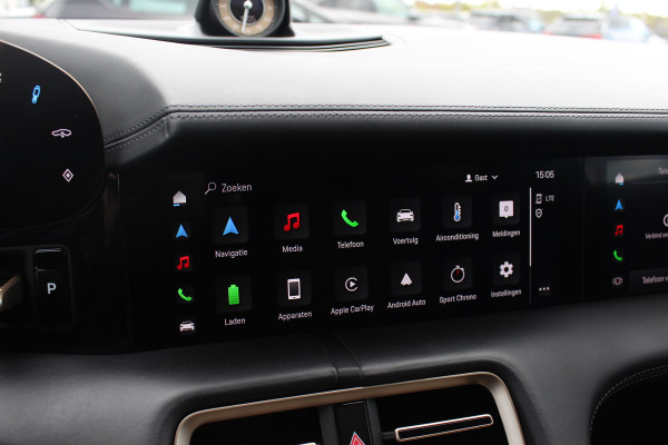 Porsche Taycan Cross Turismo 4 93 kWh / SoH 92,2% / Panoramadak / 360Camera / Passenger Display / Adaptieve Stoelen / Luchtvering / 21'' / Bose / Keyless / Sportchrono / Stoelventilatie / Stoelverwarming 4x / DAB / Cruise Control