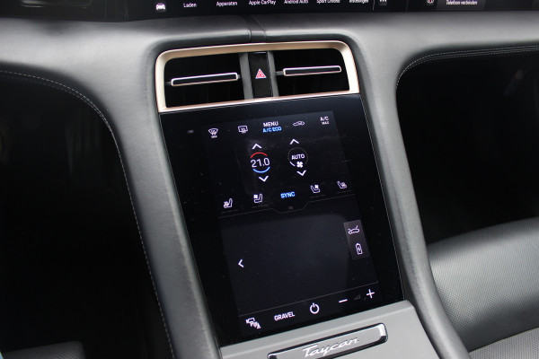Porsche Taycan Cross Turismo 4 93 kWh / SoH 92,2% / Panoramadak / 360Camera / Passenger Display / Adaptieve Stoelen / Luchtvering / 21'' / Bose / Keyless / Sportchrono / Stoelventilatie / Stoelverwarming 4x / DAB / Cruise Control
