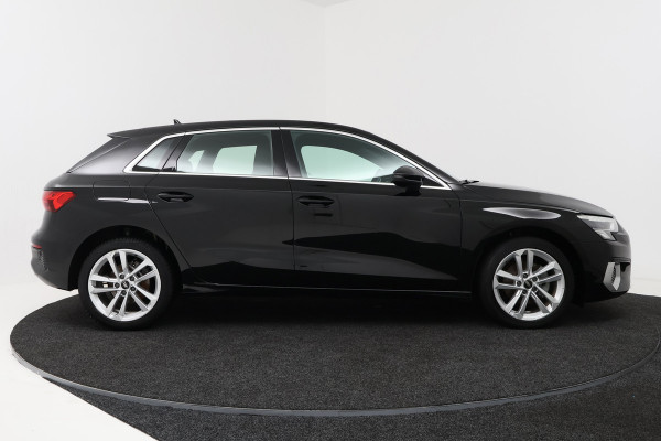 Audi A3 Sportback 30 TFSI Advanced edition (CRUISE CONTROL ADAPTIEF, NAVIGATIE, PARKEERSENSOREN)