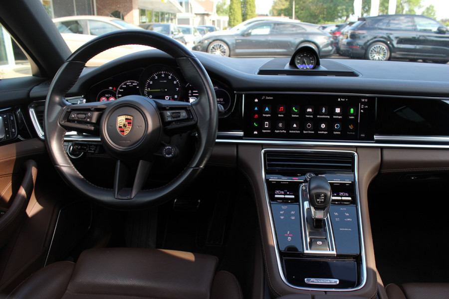 Porsche Panamera Sport Turismo 2.9 4 E-Hybrid / Panoramadak / 360Camera / Head-up / Softclose / Sportdesign+Chrono / 21'' / Sportuitlaat / Bose / Keyless / Stoelverwarming 4x / Stoelventilatie / Stuurverwarming / Dodehoek / DAB / ACC