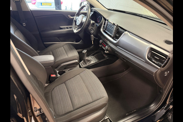 Kia Stonic 1.0 T-GDi DynamicLine CAMERA CLIMATE CONTROL CARPLAY STOEL/STUURVERW. PDC