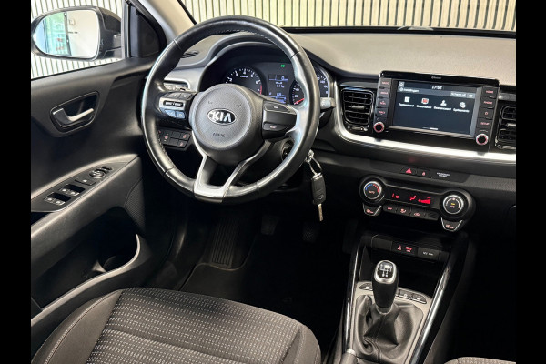 Kia Stonic 1.0 T-GDi DynamicLine CAMERA CLIMATE CONTROL CARPLAY STOEL/STUURVERW. PDC