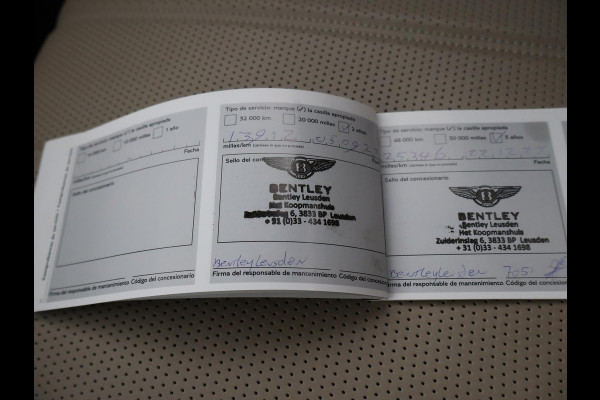 Bentley Bentayga 4.0 V8 550 PK 1e EIGENAAR *30.095 KM* + TOURING PAKKET | COMFORT SEAT | PANORAMA | SFEERVERLICHTING