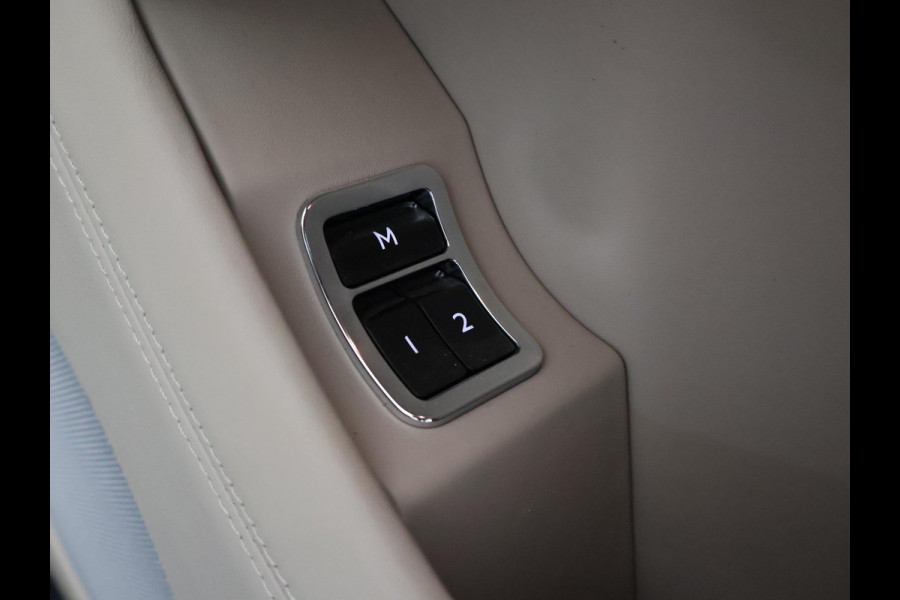 Bentley Bentayga 4.0 V8 550 PK 1e EIGENAAR *30.095 KM* + TOURING PAKKET | COMFORT SEAT | PANORAMA | SFEERVERLICHTING