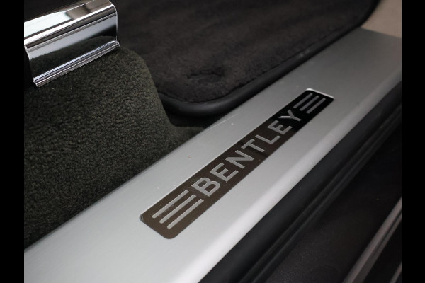 Bentley Bentayga 4.0 V8 550 PK 1e EIGENAAR *30.095 KM* + TOURING PAKKET | COMFORT SEAT | PANORAMA | SFEERVERLICHTING
