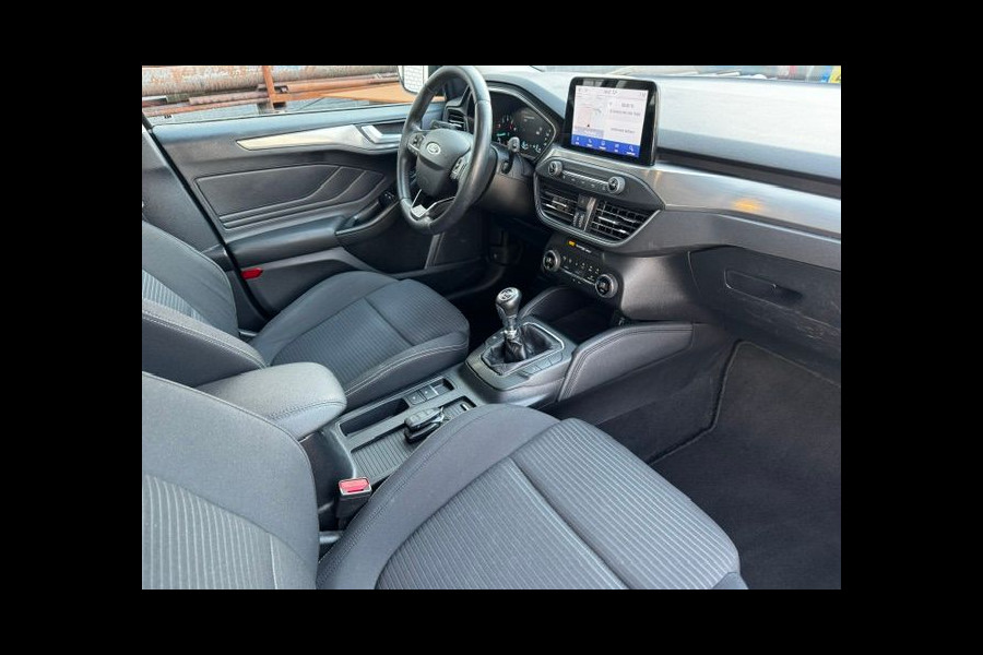 Ford FOCUS Wagon 1.0 EcoBoost Titanium Business Airco/ECC,Cruisecontrol,Navigatie Zeer Nette Auto