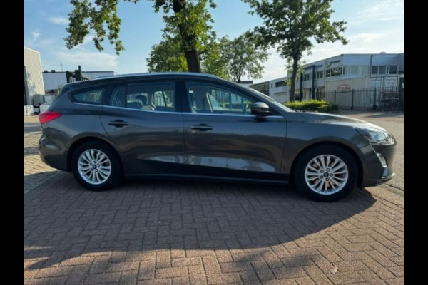 Ford FOCUS Wagon 1.0 EcoBoost Titanium Business Airco/ECC,Cruisecontrol,Navigatie Zeer Nette Auto