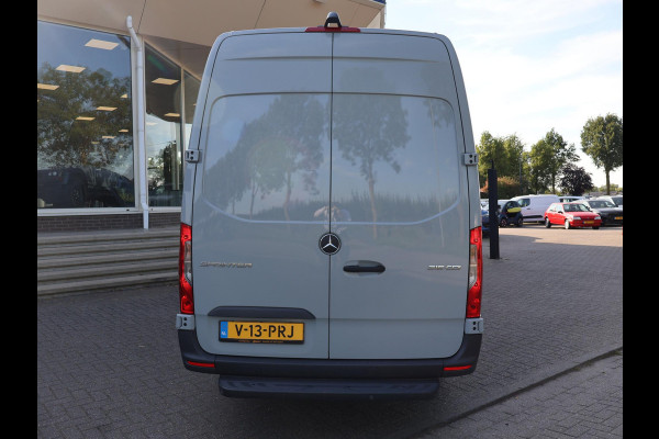 Mercedes-Benz Sprinter 315 1.9 CDI 150 PK AUT9 L3H2 + LED | CAMERA | NAVIGATIE | CARPLAY | PDC | CRUISE | MF STUUR