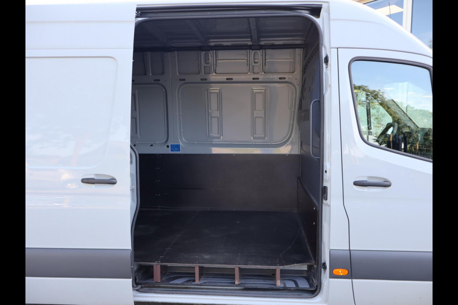 Mercedes-Benz Sprinter 315 1.9 CDI 150 PK AUT9 L3H2 + LED | CAMERA | NAVIGATIE | CARPLAY | PDC | CRUISE | MF STUUR