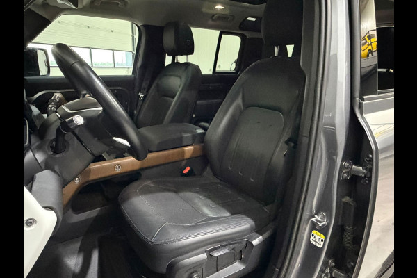 Land Rover Defender 110 2.0 P400e 110 Dynamic SE URBAN / Pano / Meridian / Trekhaak