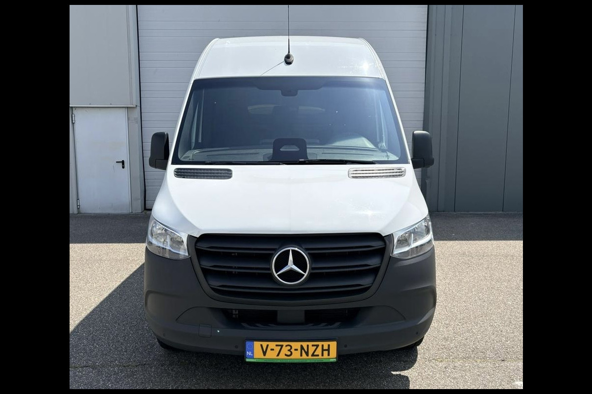 Mercedes-Benz Sprinter 317 1.9 CDI L3H2 RWD