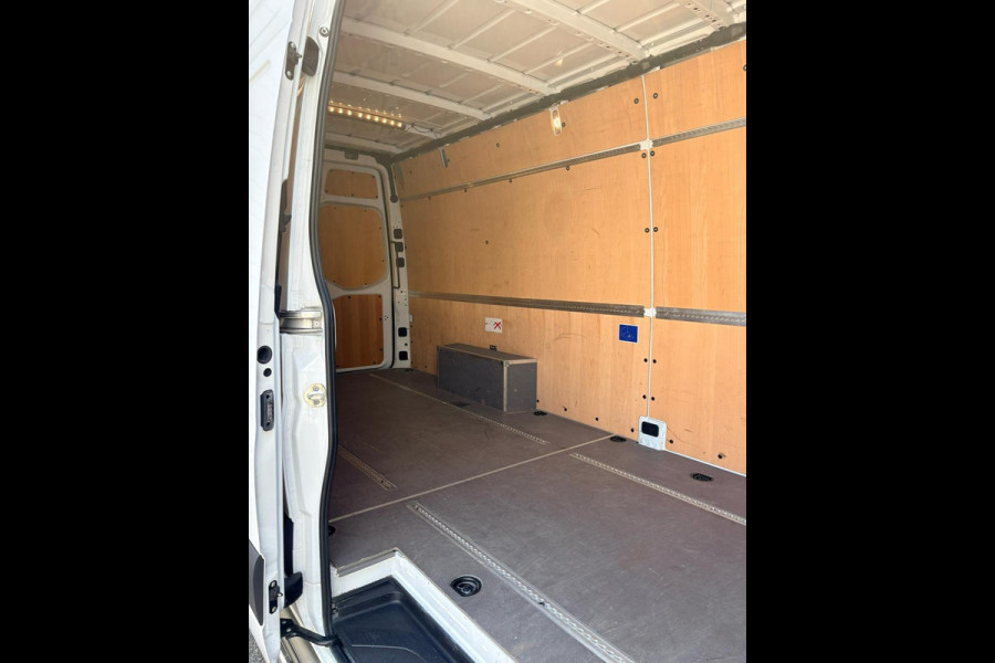 Mercedes-Benz Sprinter 317 1.9 CDI L3H2 RWD