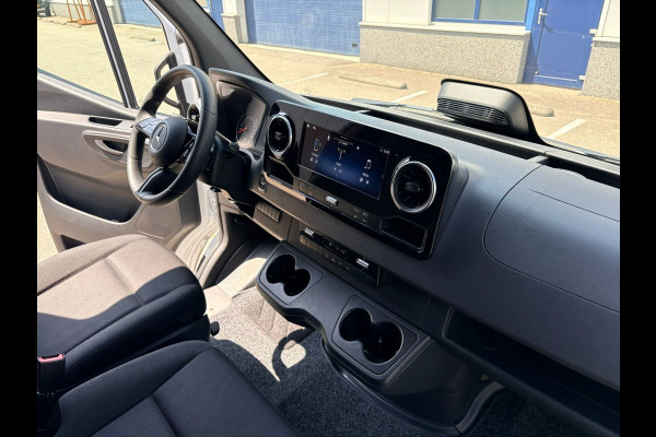 Mercedes-Benz Sprinter 317 1.9 CDI L3H2 RWD