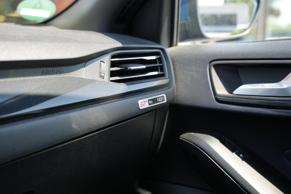 Ford Focus 2.3 EcoBoost ST-X Panorama dak 280PK