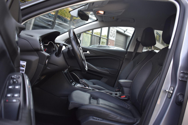 Opel Grandland X 1.6 Turbo Hybrid4 Innovation Keyless Stoelkoel Camera Lane 4WD