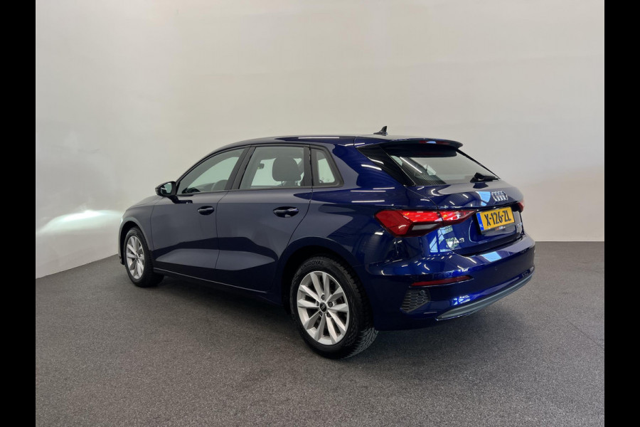 Audi A3 Sportback 30 TFSI Pro Line Navigatie Apple Carplay Android Auto Parkeersensoren achter Cruise Control Full Led Climate Control Lichtmetalen velgen