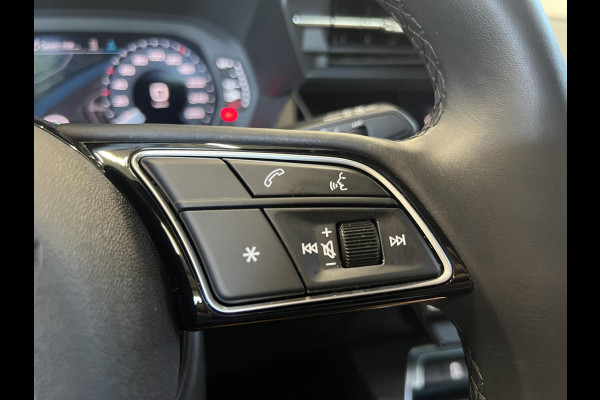 Audi A3 Sportback 30 TFSI Pro Line Navigatie Apple Carplay Android Auto Parkeersensoren achter Cruise Control Full Led Climate Control Lichtmetalen velgen