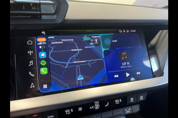 Audi A3 Sportback 30 TFSI Pro Line Navigatie Apple Carplay Android Auto Parkeersensoren achter Cruise Control Full Led Climate Control Lichtmetalen velgen