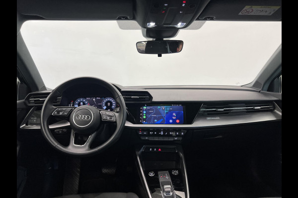 Audi A3 Sportback 30 TFSI Pro Line Navigatie Apple Carplay Android Auto Parkeersensoren achter Cruise Control Full Led Climate Control Lichtmetalen velgen