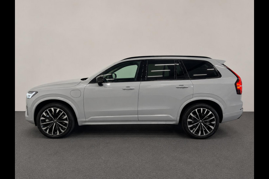 Volvo XC90 2.0 T8 Plug-in hybrid AWD Plus Dark 7 persoons Navigatie Apple Carplay/Android Auto 360 Camera Parkeersensoren Adaptive Cruise Control Full LED Stoel- en stuurverwarming Memory stoelen Climate Control Lichtmetalen velgen