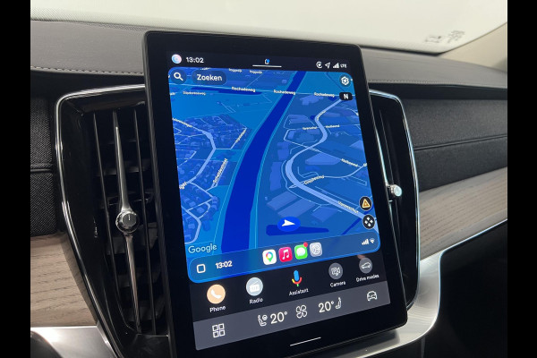 Volvo XC90 2.0 T8 Plug-in hybrid AWD Plus Dark 7 persoons Navigatie Apple Carplay/Android Auto 360 Camera Parkeersensoren Adaptive Cruise Control Full LED Stoel- en stuurverwarming Memory stoelen Climate Control Lichtmetalen velgen