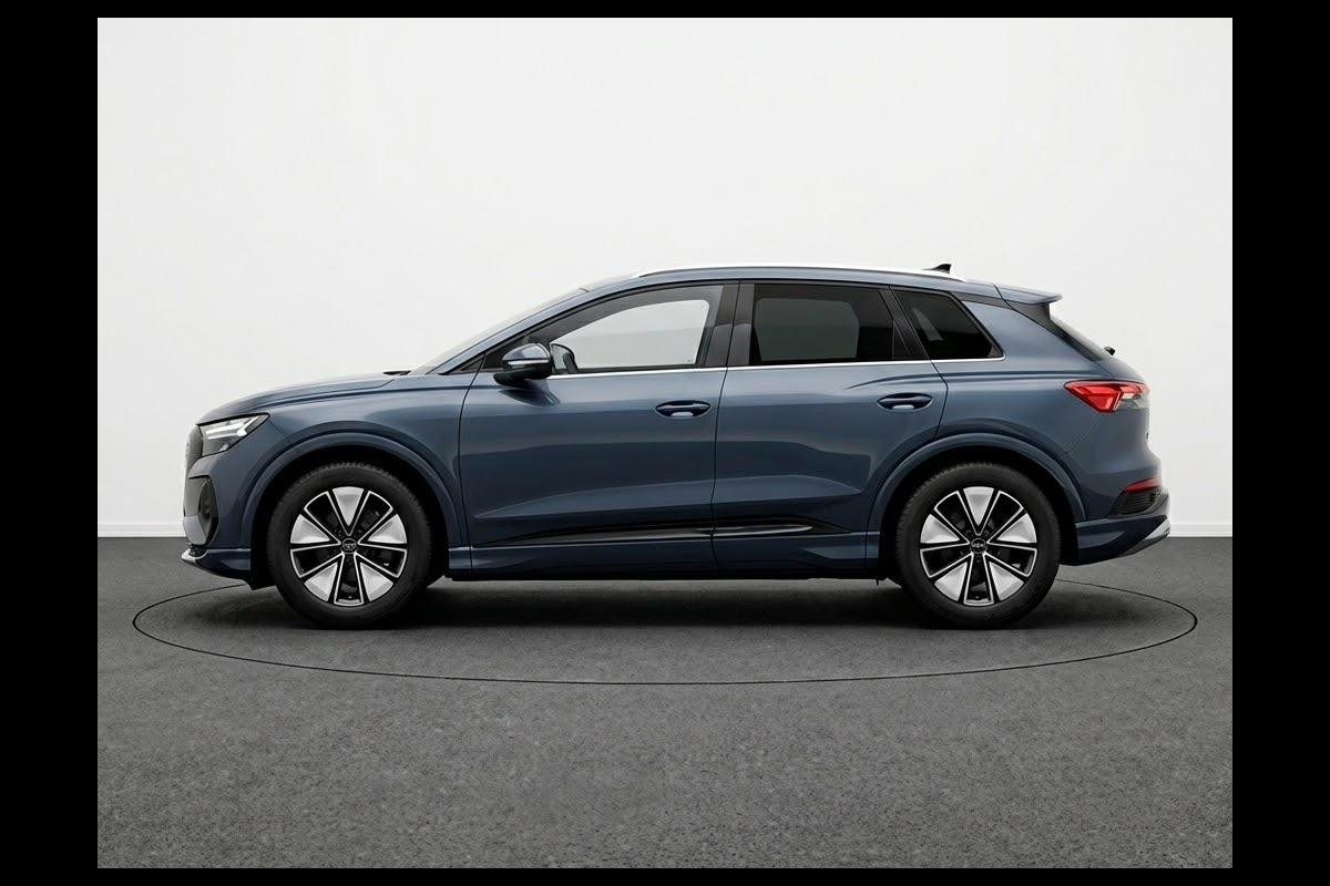 Audi Q4 e-tron Advanced edition 82 kWh 286 PK | Techniekpakket plus | Privacy glas | Trekhaak | Exterieurdetails carross.kleur |
