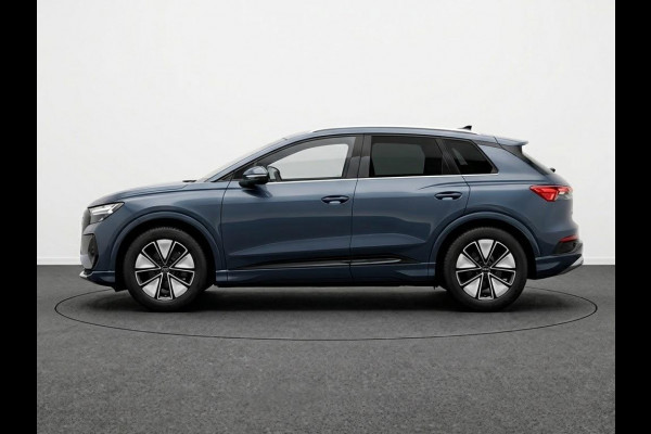 Audi Q4 e-tron Advanced edition 82 kWh 286 PK | Techniekpakket plus | Privacy glas | Trekhaak | Exterieurdetails carross.kleur |