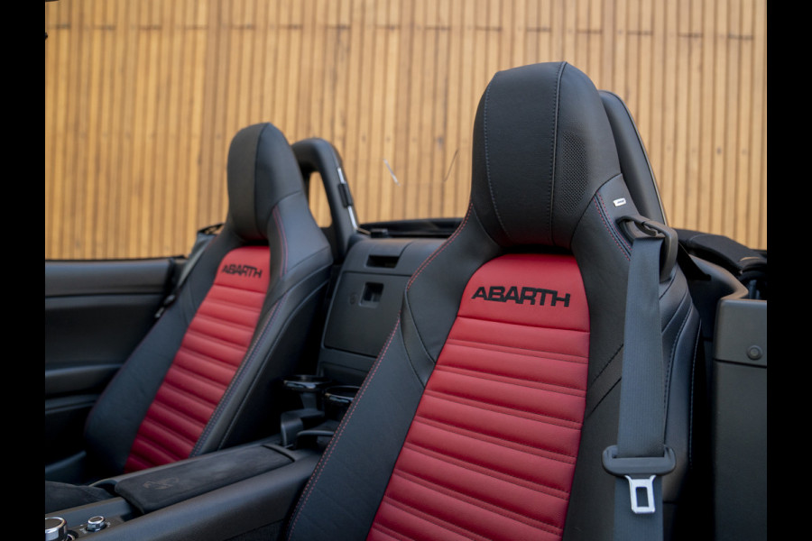 Abarth 124 Spider | Handbak | Bose