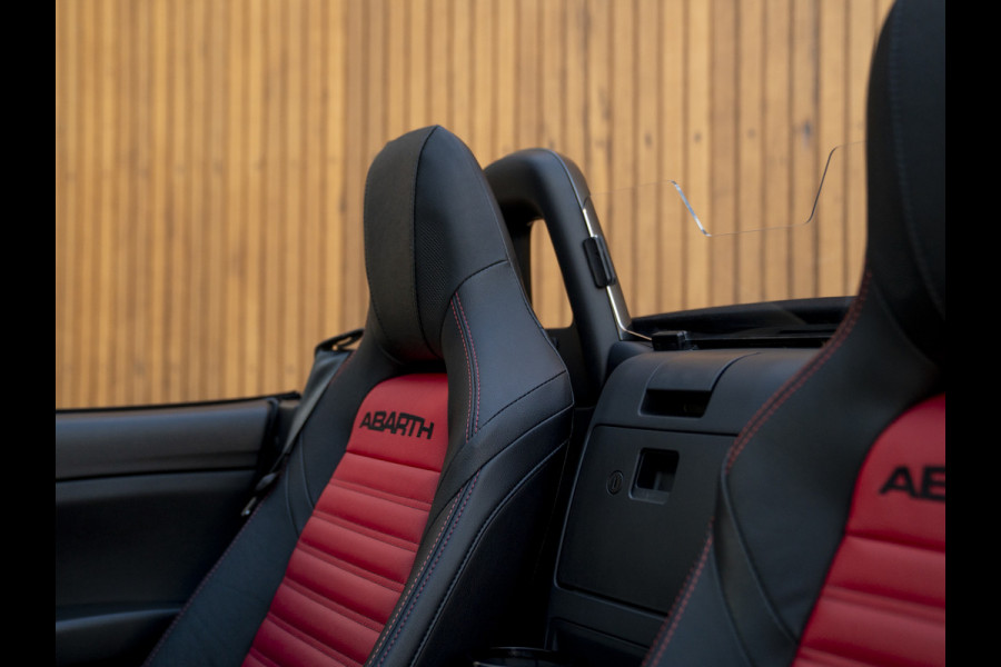 Abarth 124 Spider | Handbak | Bose