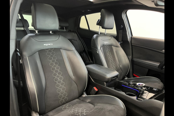Kia Sportage 1.6 T-GDi Plug-in Hybrid AWD GT-PlusLine Panoramadak Navigatie Apple Carplay Android Auto 360 Camera Parkeersensoren Adaptive Cruise Control Stoel- en stuurverwarming Elektrische stoelen en achterklep Climate Control Lichtmetalen velgen