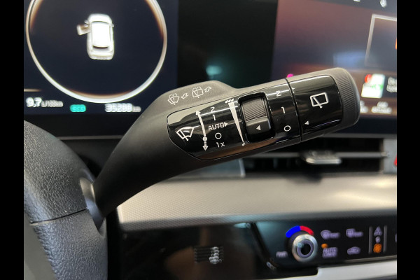 Kia Sportage 1.6 T-GDi Plug-in Hybrid AWD GT-PlusLine Panoramadak Navigatie Apple Carplay Android Auto 360 Camera Parkeersensoren Adaptive Cruise Control Stoel- en stuurverwarming Elektrische stoelen en achterklep Climate Control Lichtmetalen velgen