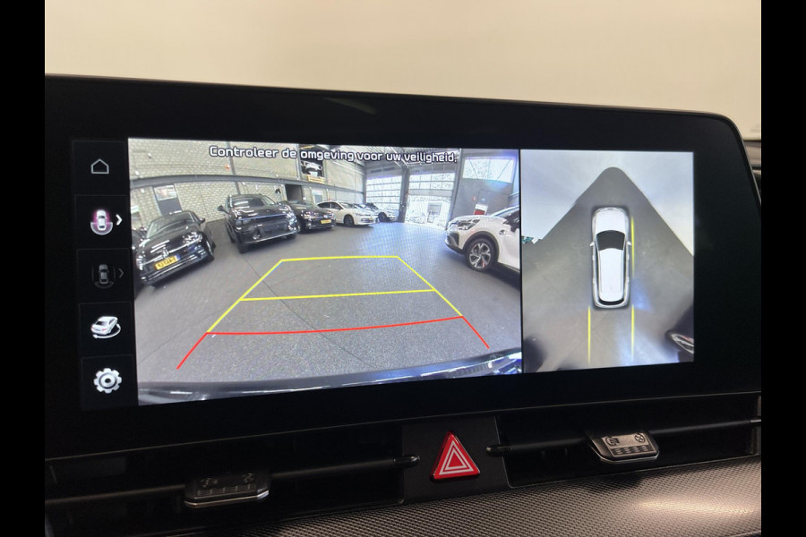 Kia Sportage 1.6 T-GDi Plug-in Hybrid AWD GT-PlusLine Panoramadak Navigatie Apple Carplay Android Auto 360 Camera Parkeersensoren Adaptive Cruise Control Stoel- en stuurverwarming Elektrische stoelen en achterklep Climate Control Lichtmetalen velgen