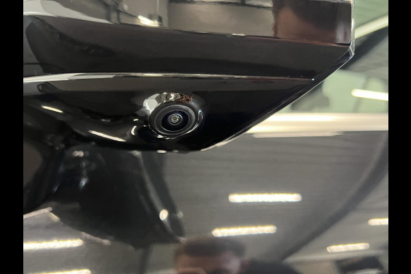 Kia Sportage 1.6 T-GDi Plug-in Hybrid AWD GT-PlusLine Panoramadak Navigatie Apple Carplay Android Auto 360 Camera Parkeersensoren Adaptive Cruise Control Stoel- en stuurverwarming Elektrische stoelen en achterklep Climate Control Lichtmetalen velgen
