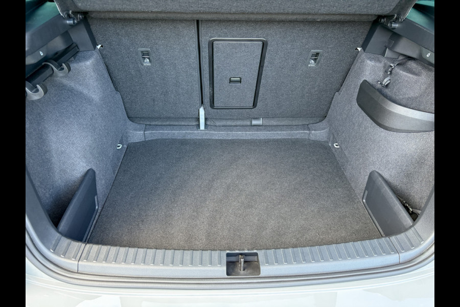 Škoda Karoq 1.5 TSI ACT Sportline Business | 360 Camera | Canton | Side Assist | Elk. A-klep | Prijs Rijklaar!!