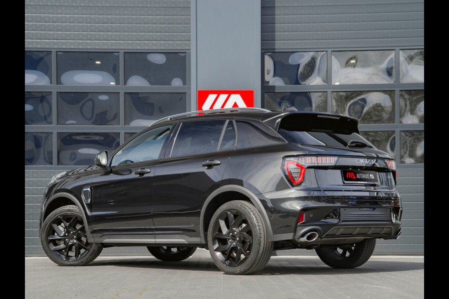 Lynk & Co 01 1.5 Black Edition Panoramadak|360° Camera|ACC|Stoelverwarming|Navi|Carplay