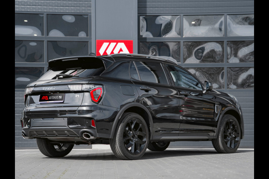 Lynk & Co 01 1.5 Black Edition Panoramadak|360° Camera|ACC|Stoelverwarming|Navi|Carplay