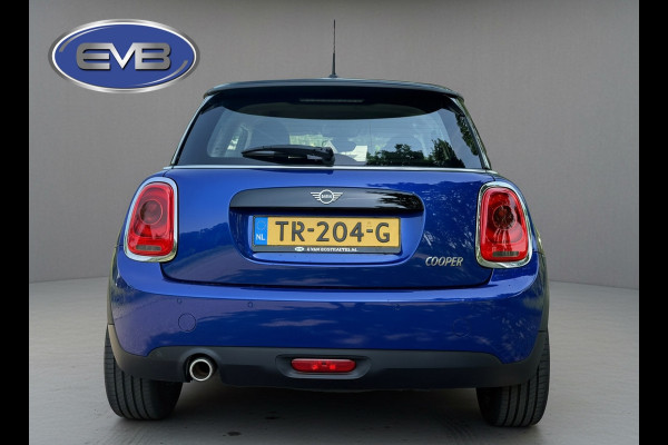 MINI 3-deurs 1.5 Cooper 136 pk, starlight bleu metallic, navigatie, keurig nette staat, NL auto met nationale auto pas