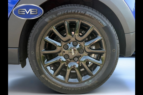 MINI 3-deurs 1.5 Cooper 136 pk, starlight bleu metallic, navigatie, keurig nette staat, NL auto met nationale auto pas