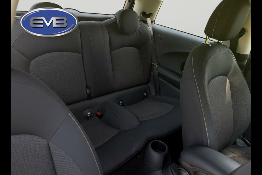 MINI 3-deurs 1.5 Cooper 136 pk, starlight bleu metallic, navigatie, keurig nette staat, NL auto met nationale auto pas