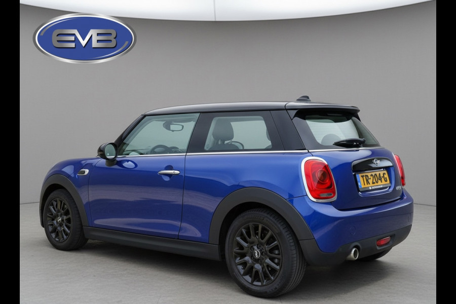 MINI 3-deurs 1.5 Cooper 136 pk, starlight bleu metallic, navigatie, keurig nette staat, NL auto met nationale auto pas