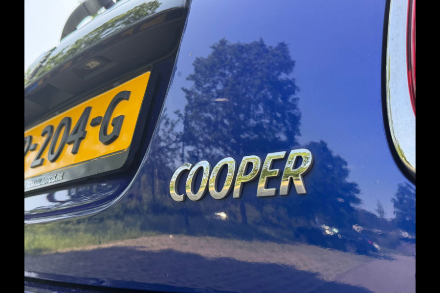 MINI 3-deurs 1.5 Cooper 136 pk, starlight bleu metallic, navigatie, keurig nette staat, NL auto met nationale auto pas